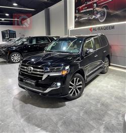 تويوتا لاندكروزر